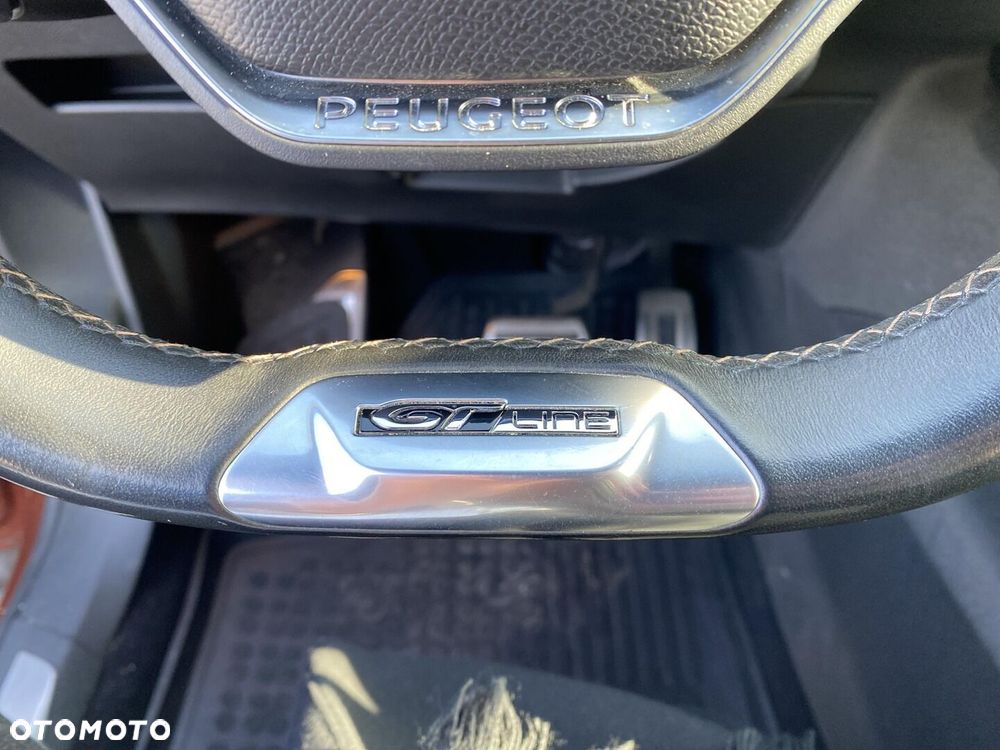Peugeot 3008 1.6 BlueHDi Allure S&S EAT6 - 27