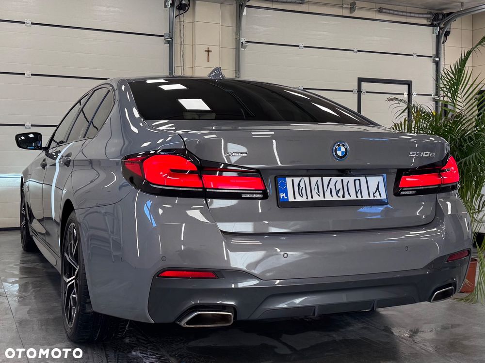 BMW Seria 5 530e xDrive M Sport Edition - 12