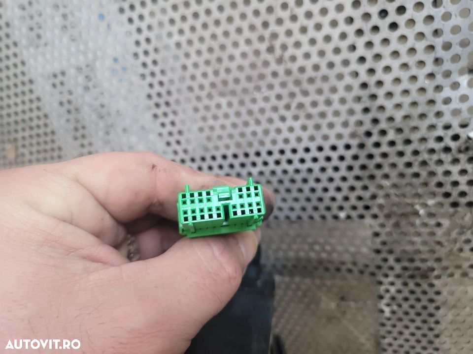 Oglinda Dreapta Volvo V70 Cu Lumina Ambientala Si Pliere Electrica An 2007-2016 Mic Defect - 7