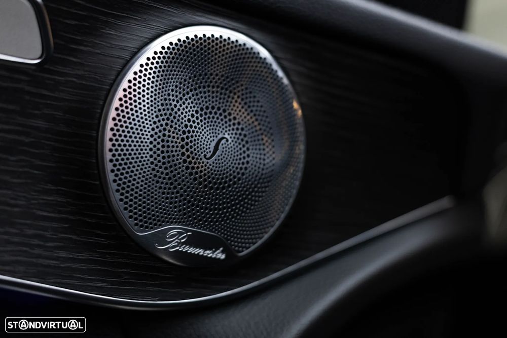 Mercedes-Benz GLC 300 e 4Matic 9G-TRONIC AMG Line - 21