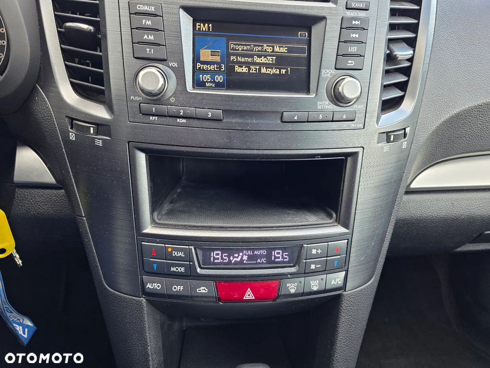 Subaru Legacy - 14