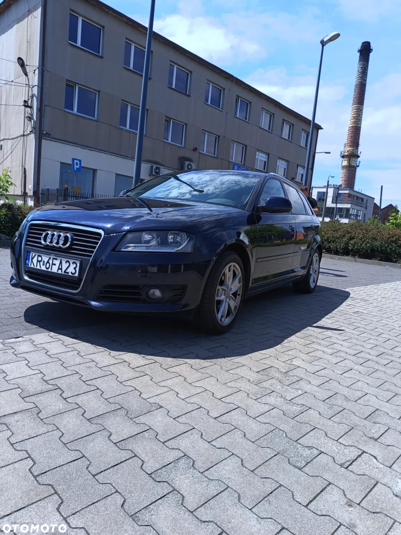 Audi A3 2.0 TFSI Sportback Ambiente - 2