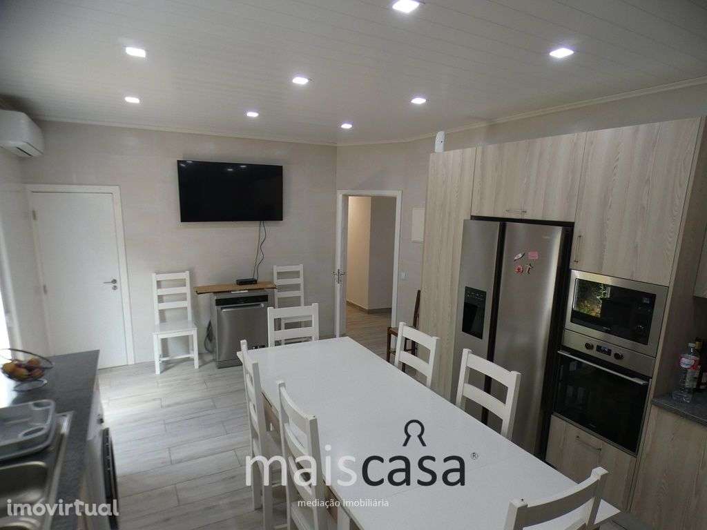 Moradia T3 com Tanque, Terreno e Linha de Água - Grande imagem: 2/22