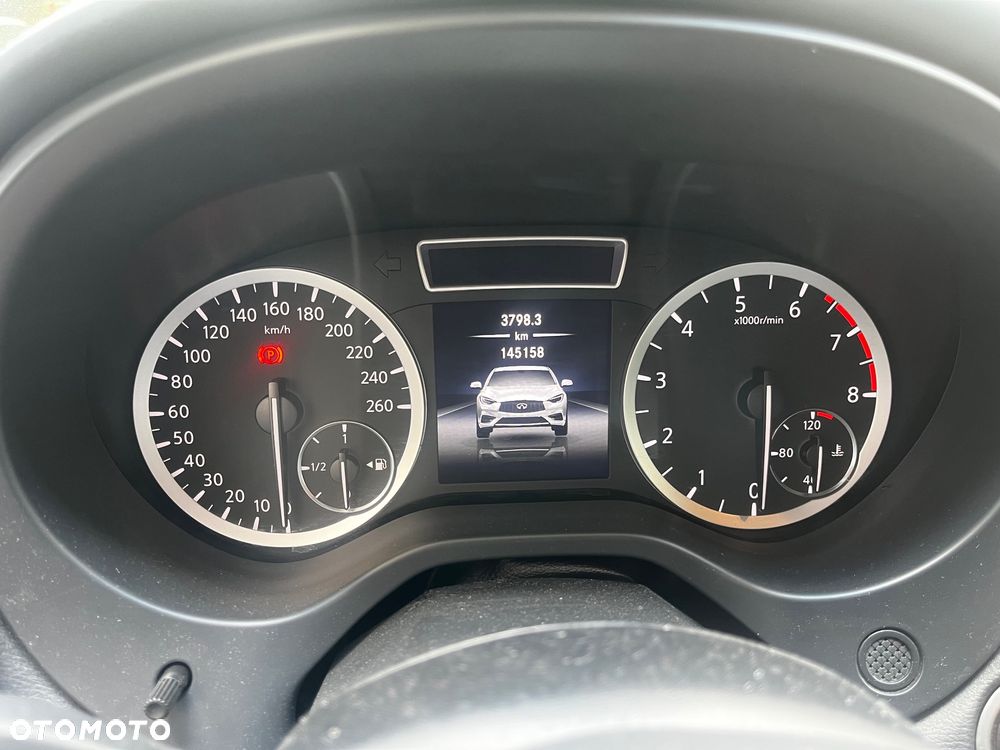 Infiniti Q30 2.0t Sport AWD 7DCT - 12