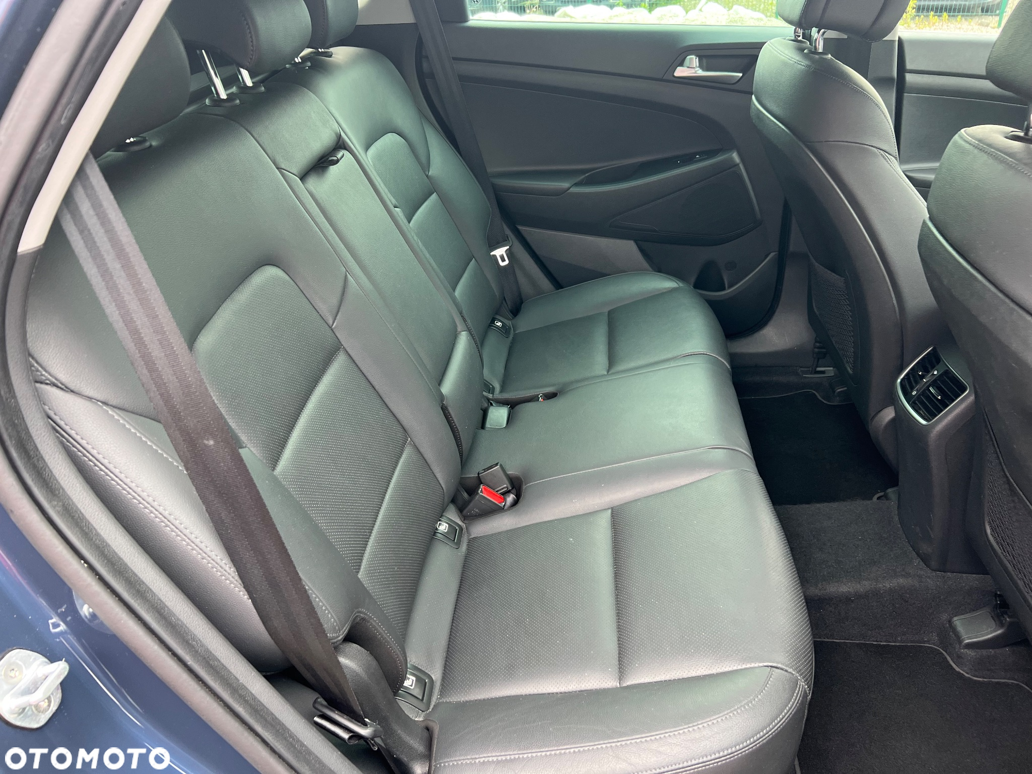 Hyundai Tucson blue 1.7 CRDi 2WD DCT Premium - 9