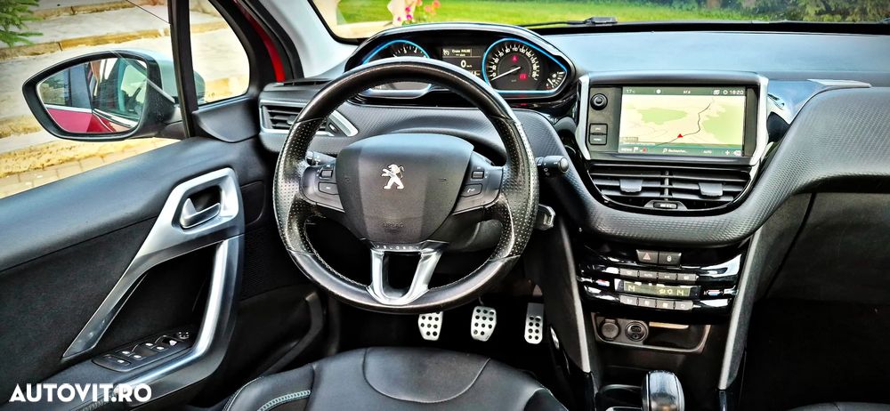 Peugeot 2008 PureTech 110 Stop&Start Crossway - 17