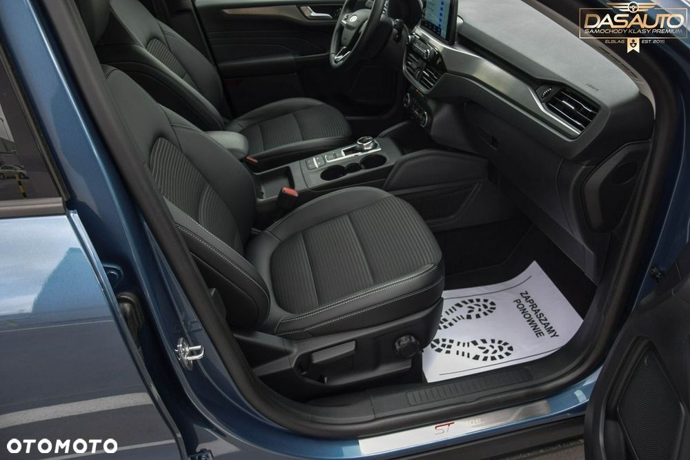 Ford Kuga - 34