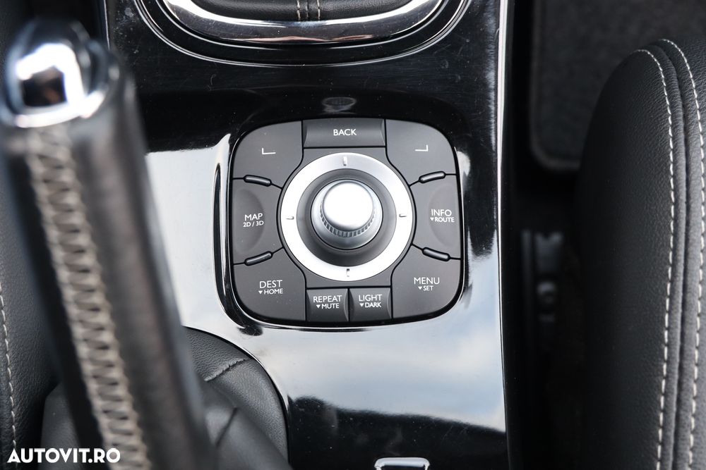 Renault Megane ENERGY dCi 110 Start & Stop Bose Edition - 13