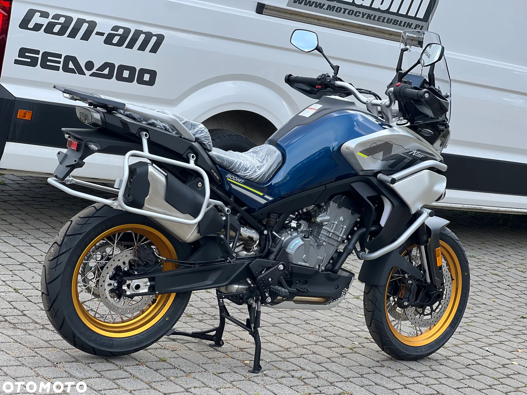 CFMoto MT - 4