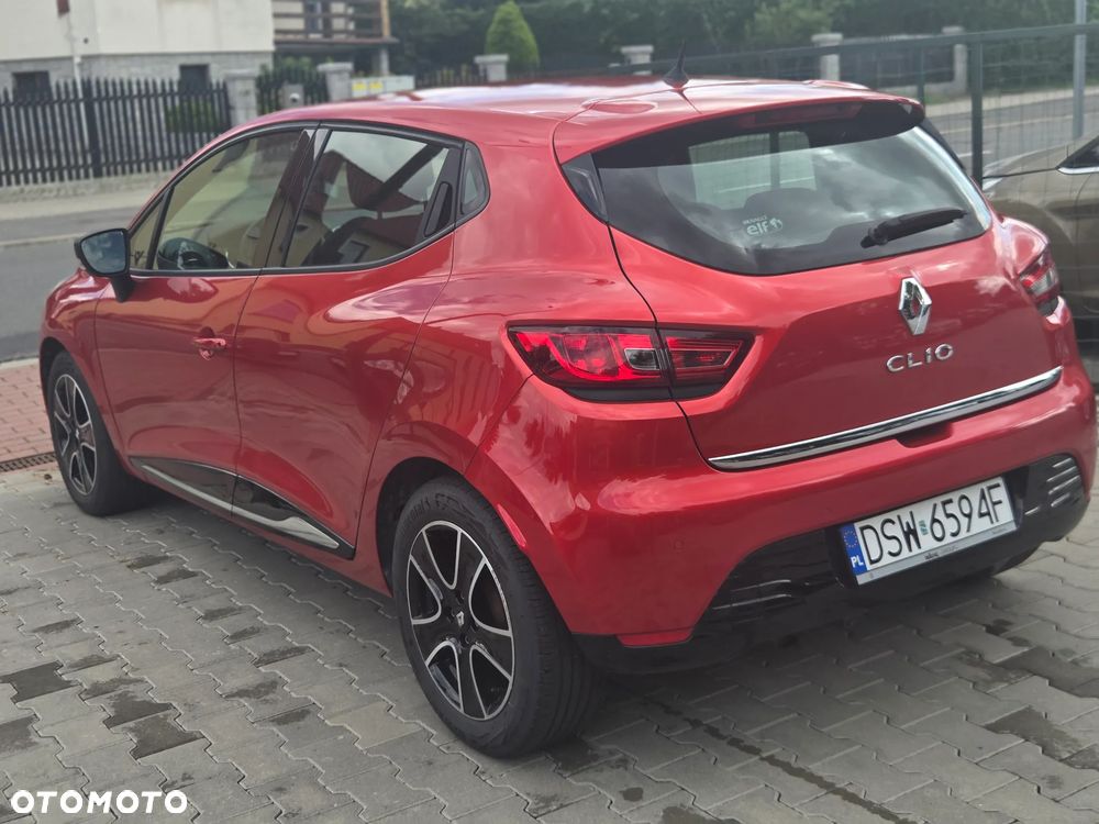 Renault Clio - 6
