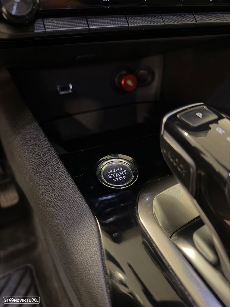 Peugeot 5008 PureTech 130 EAT8 Stop & Start Allure Pack - 22