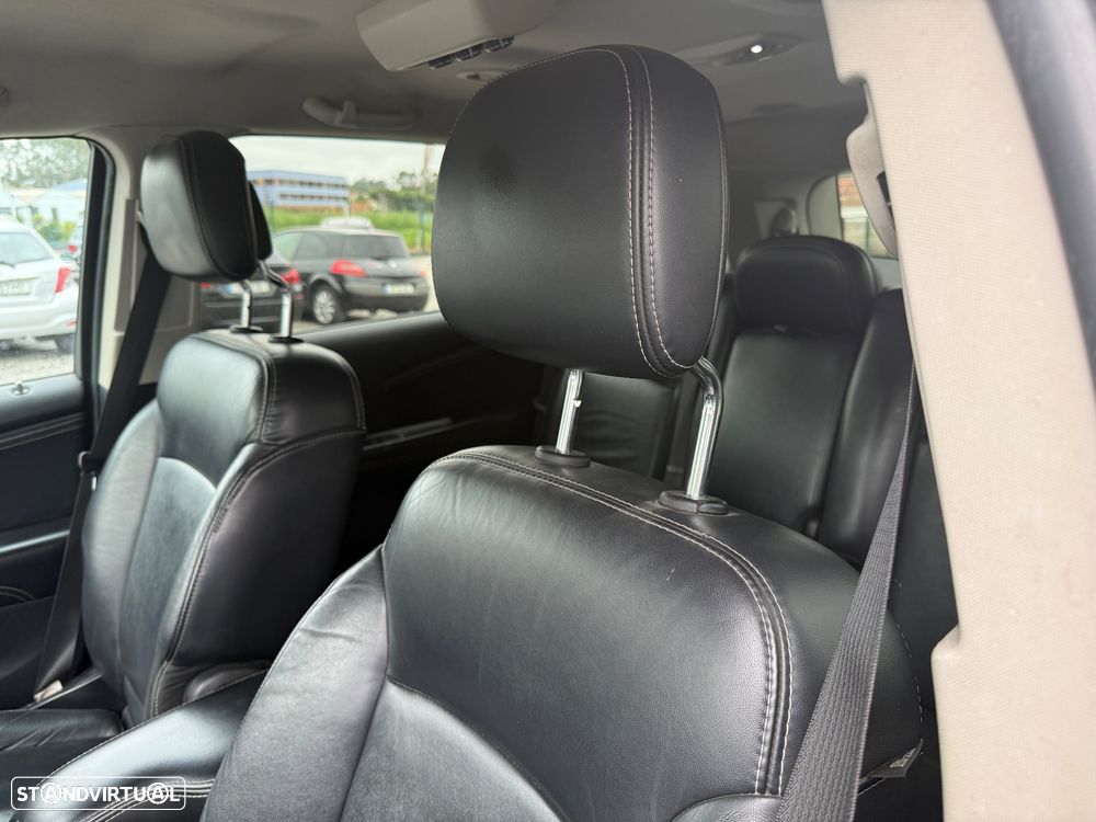 Fiat Freemont 2.0 M-Jet - 10