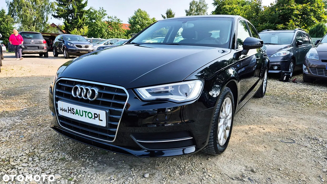 Audi A3 1.2 TFSI Sportback S tronic Ambiente - 27