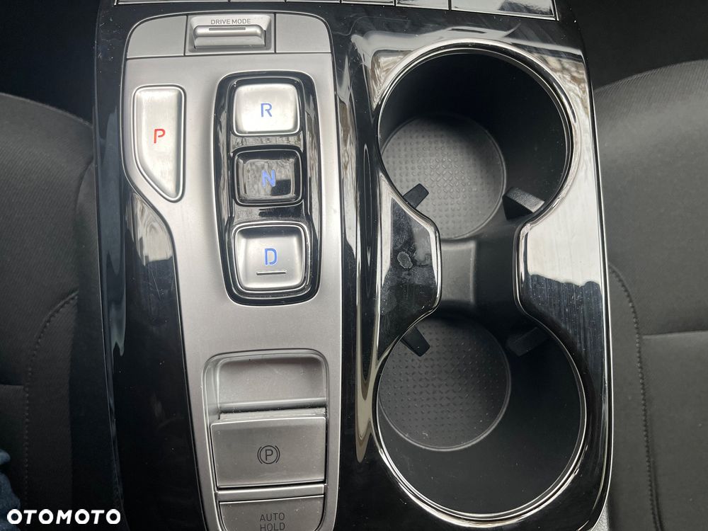 Hyundai Tucson 1.6 T-GDi HEV Executive 2WD - 13