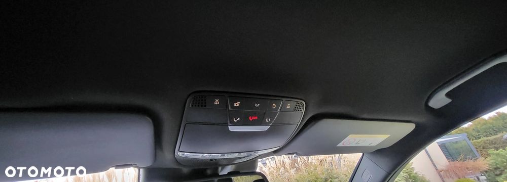 Mercedes-Benz GLC 250 d 4Matic 9G-TRONIC AMG Line - 12