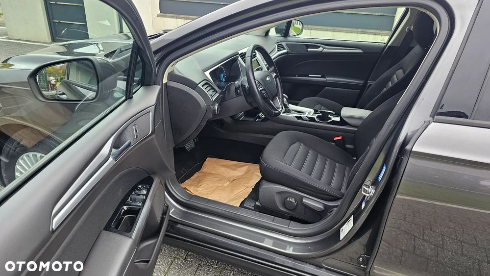 Ford Mondeo 2.0 TDCi STart-Stopp PowerShift-Aut Titanium - 8