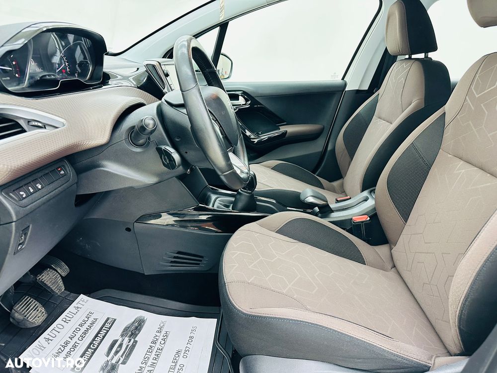 Peugeot 2008 e-HDi FAP 92 STOP & START Active - 11