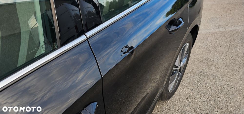 Skoda Enyaq 60 62kWh Founders - 23