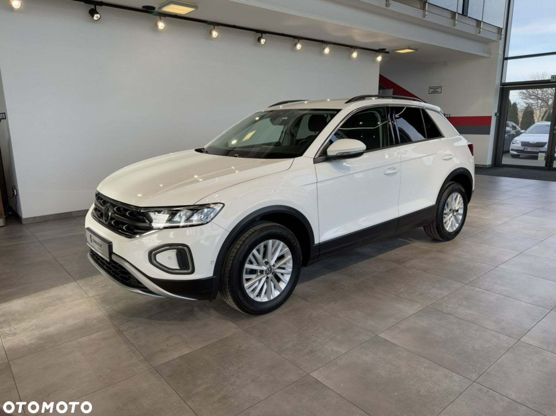 Volkswagen T-Roc - 5