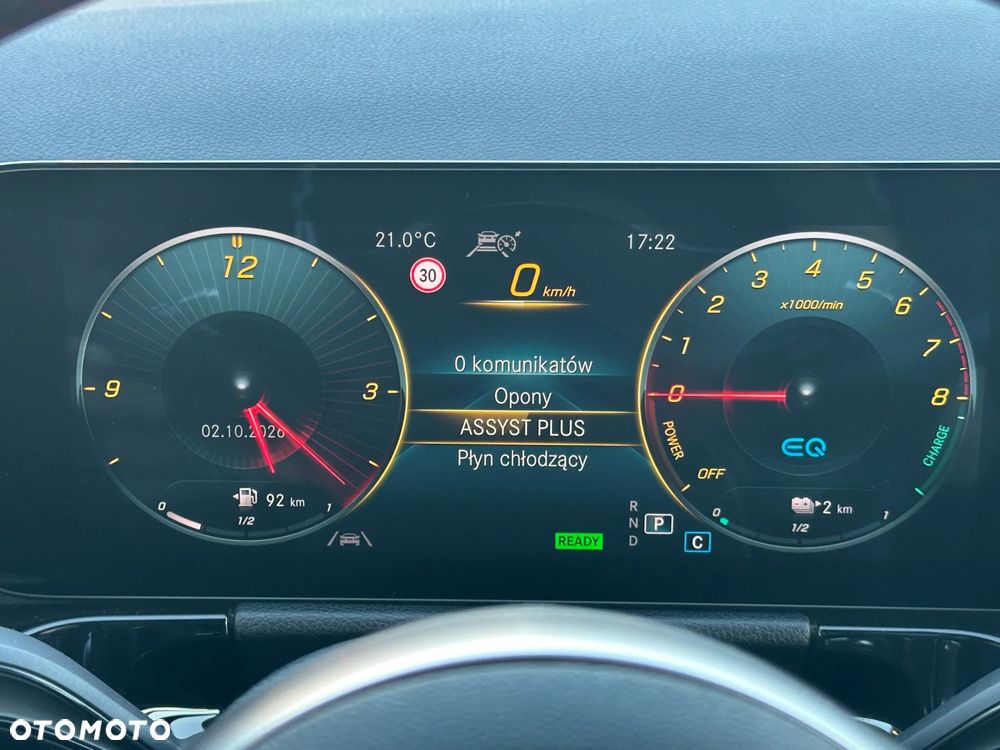 Mercedes-Benz GLA - 26