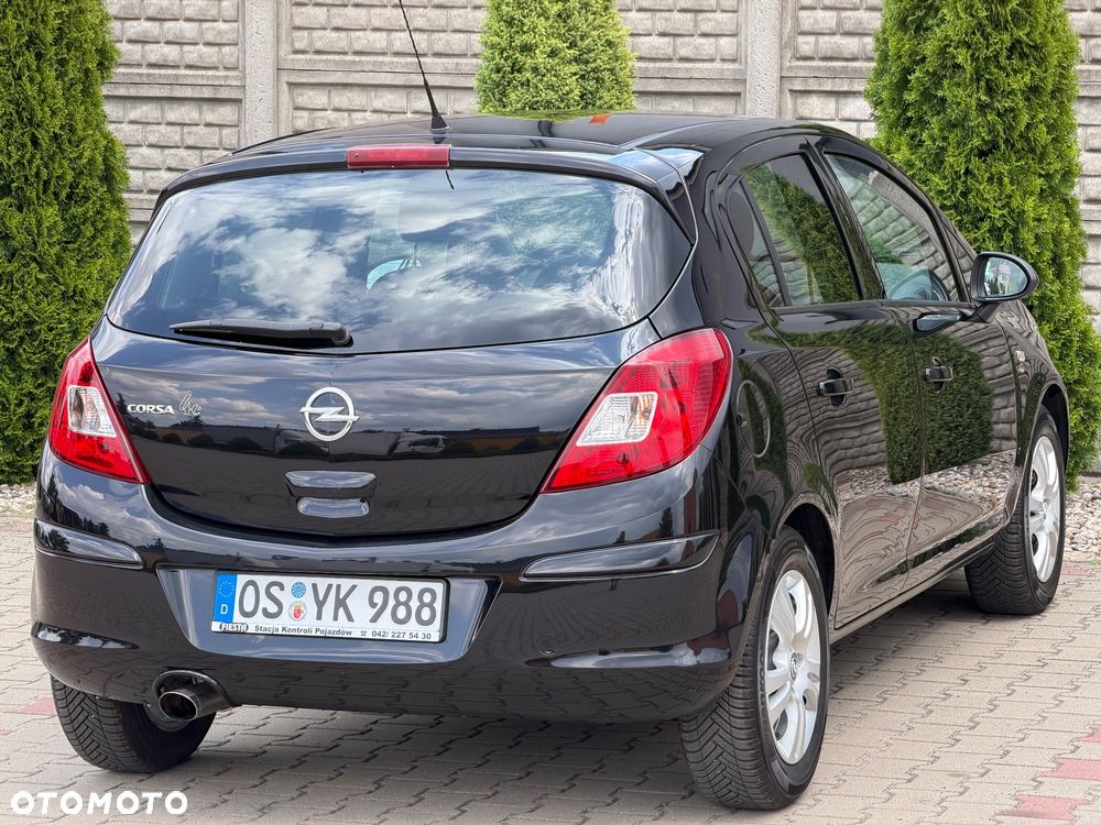 Opel Corsa 1.4 16V Navi - 4