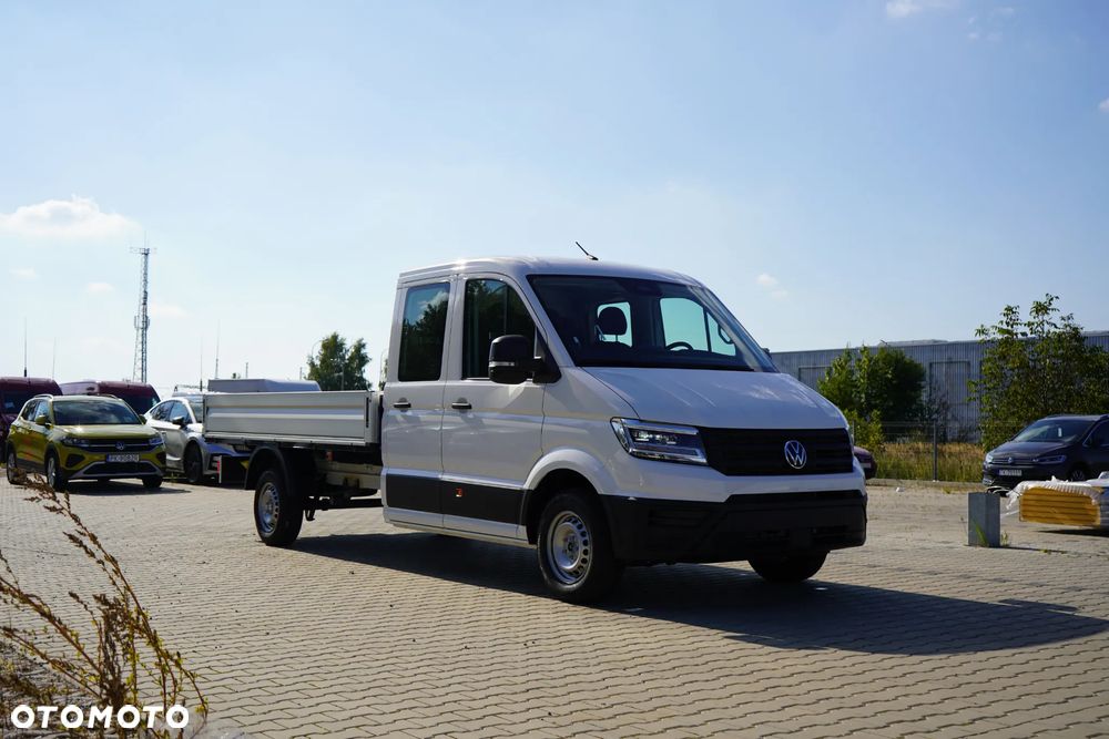 Volkswagen CRAFTER 35 Skrzyniowy z podwójną kabiną - 16
