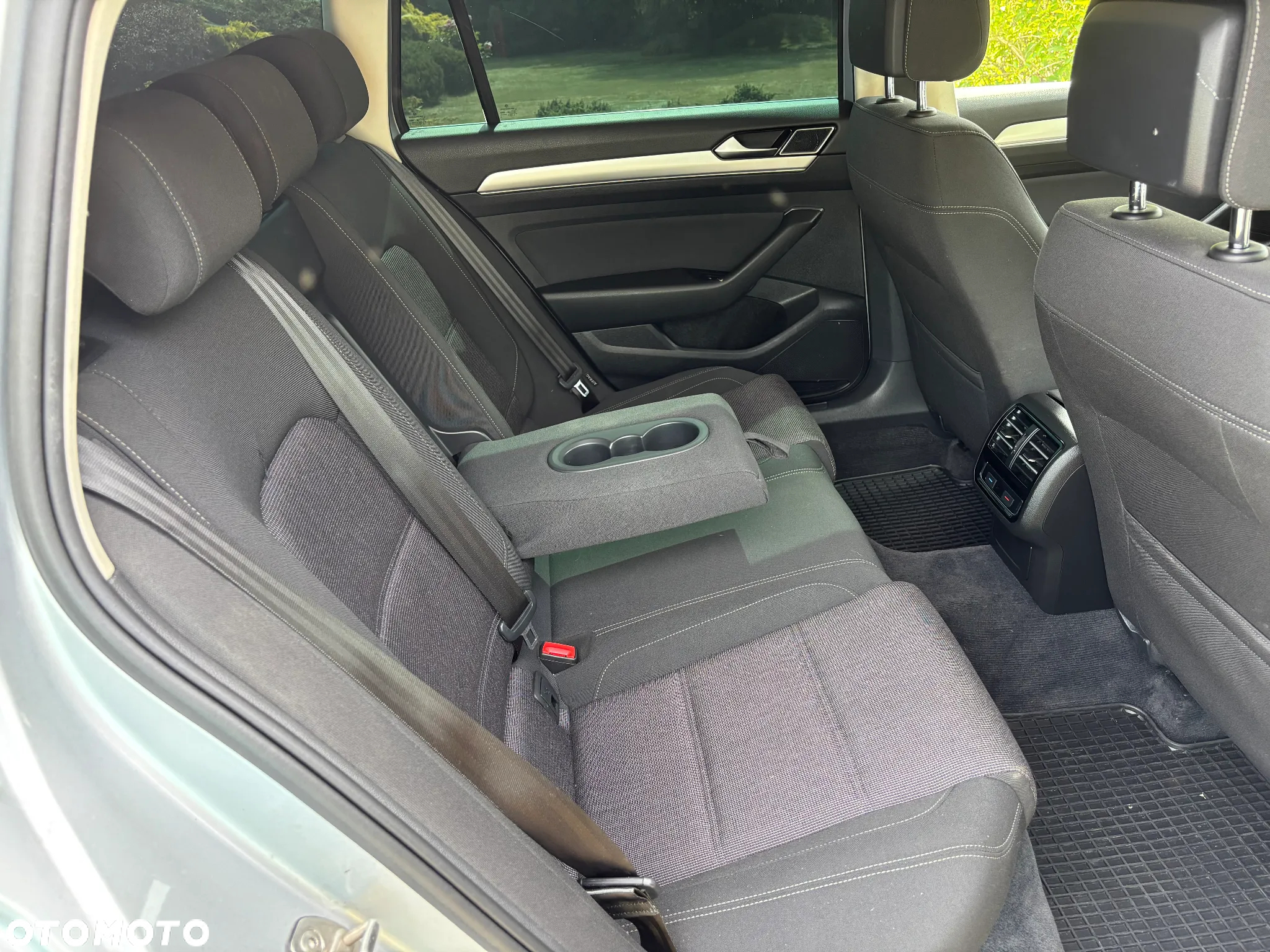 Volkswagen Passat Variant 2.0 TDI SCR 4Motion DSG (BMT) Comfortline - 26