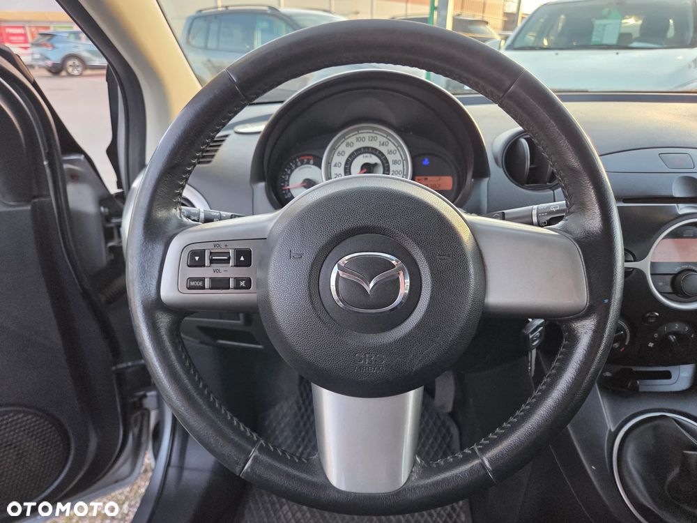 Mazda 2 1.3 Independence - 10