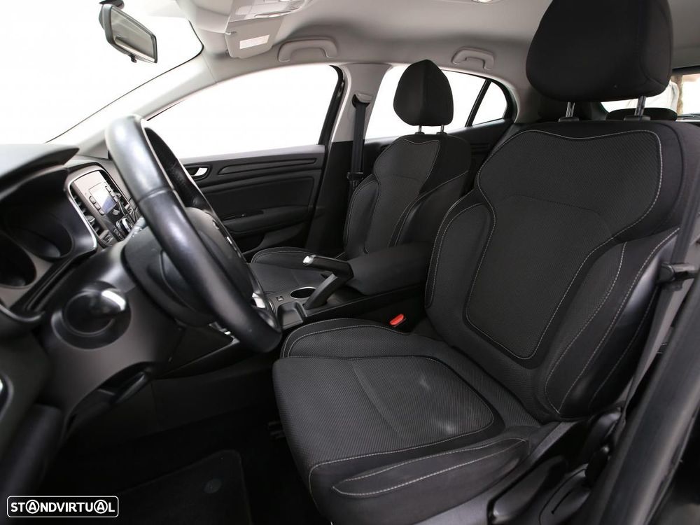 Renault Mégane 1.5 Blue dCi Zen - 7