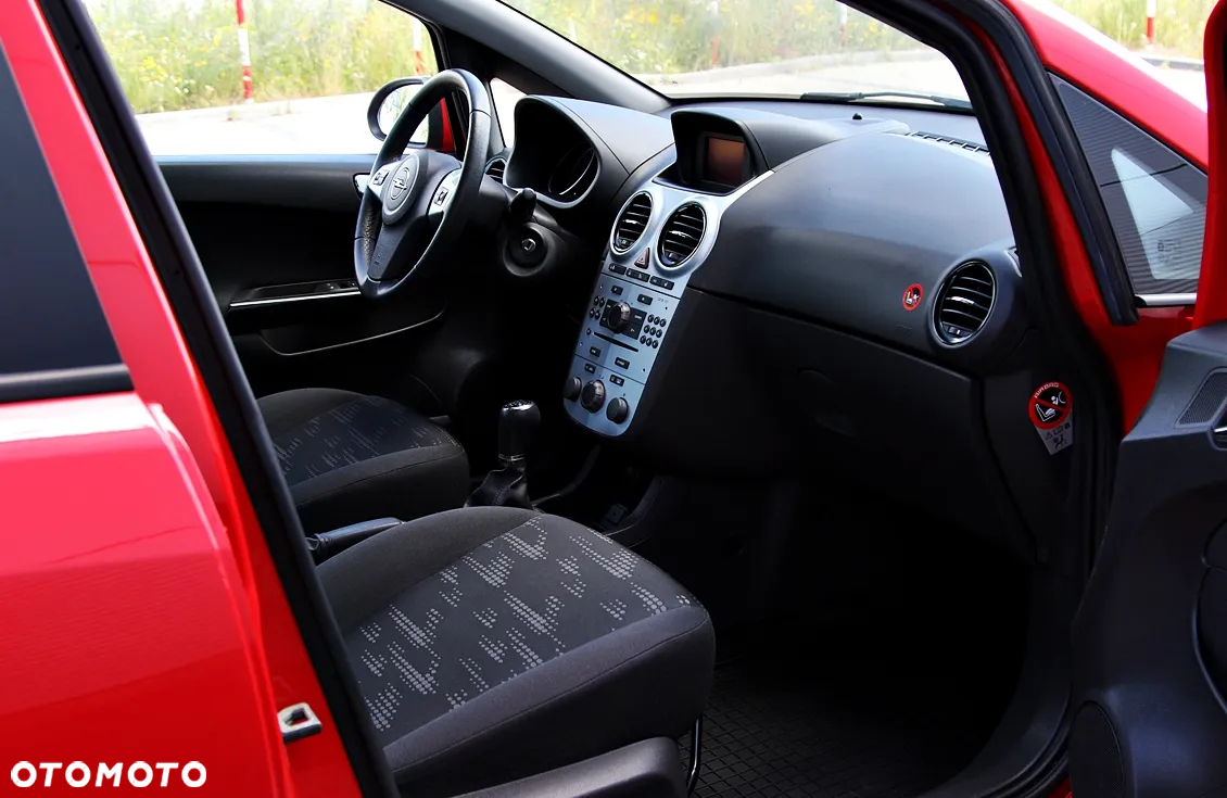 Opel Corsa 1.2 16V Enjoy S&S - 32