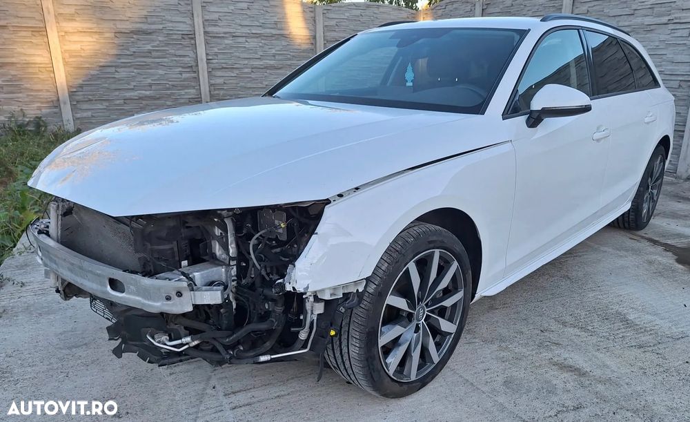 Audi A4 Avant 2.0 40 TDI quattro S tronic MHEV Advanced - 1