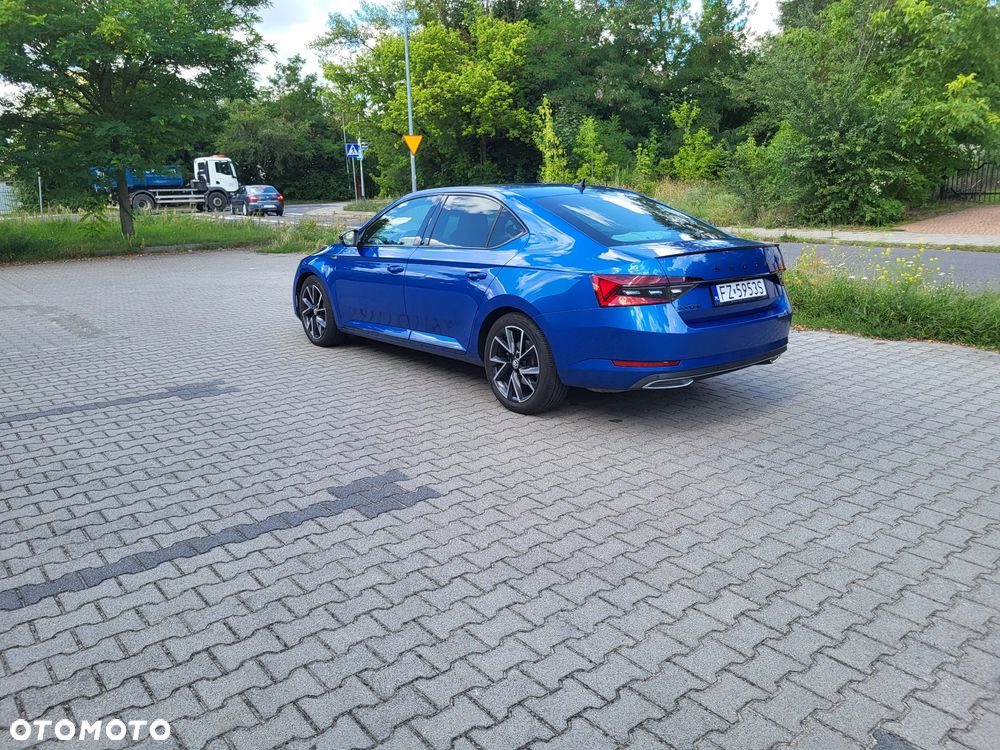 Skoda Superb 2.0 TSI Sportline DSG - 23
