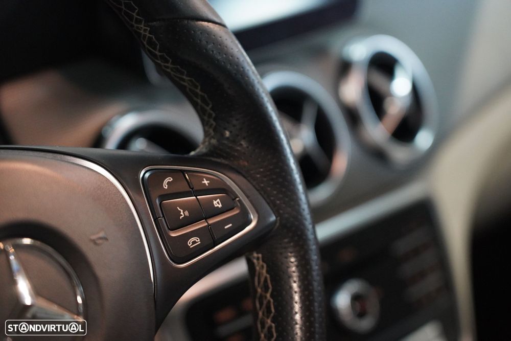 Mercedes-Benz GLA 180 CDi Urban - 10