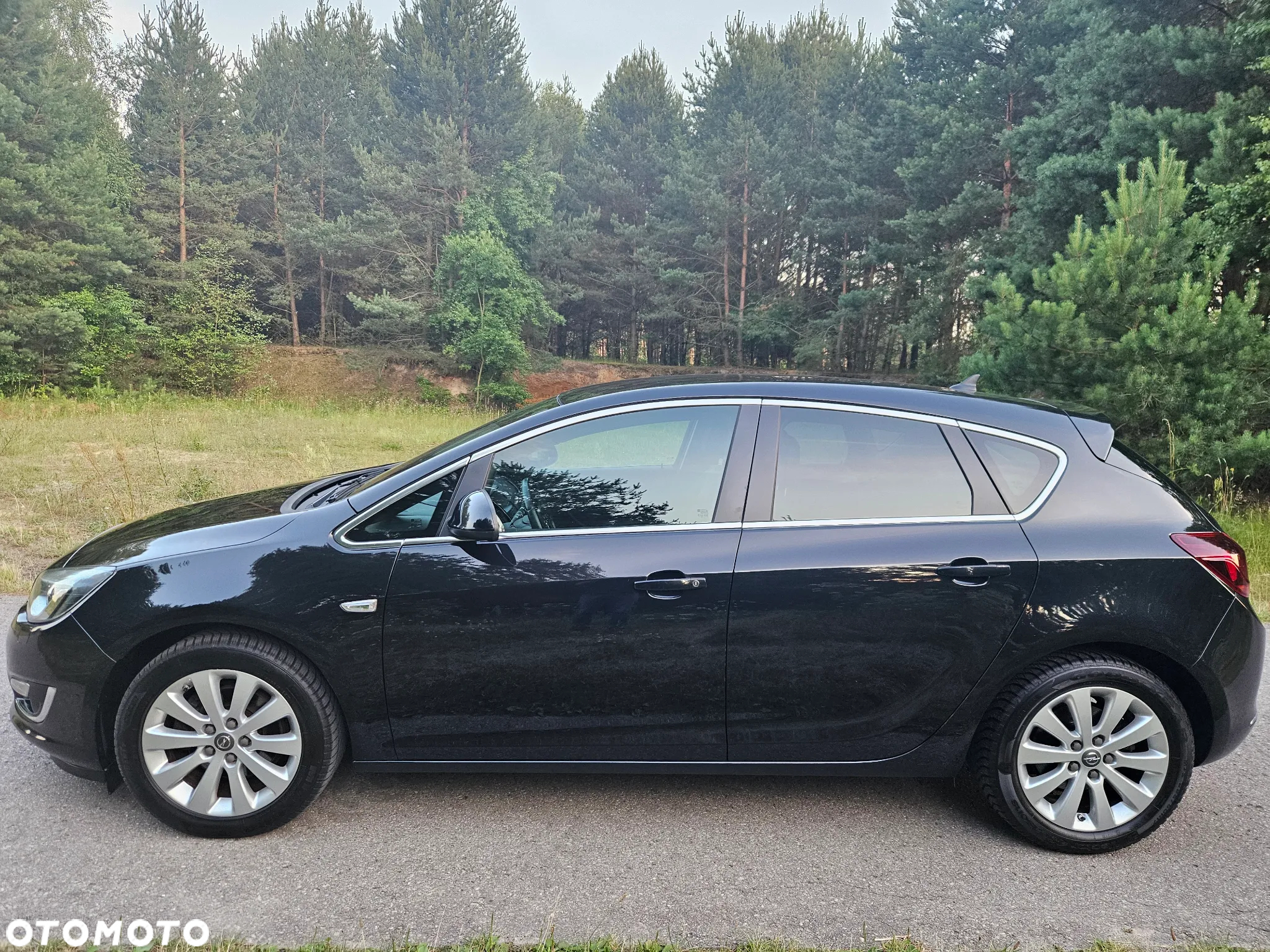 Opel Astra 2.0 CDTI Exklusiv - 4