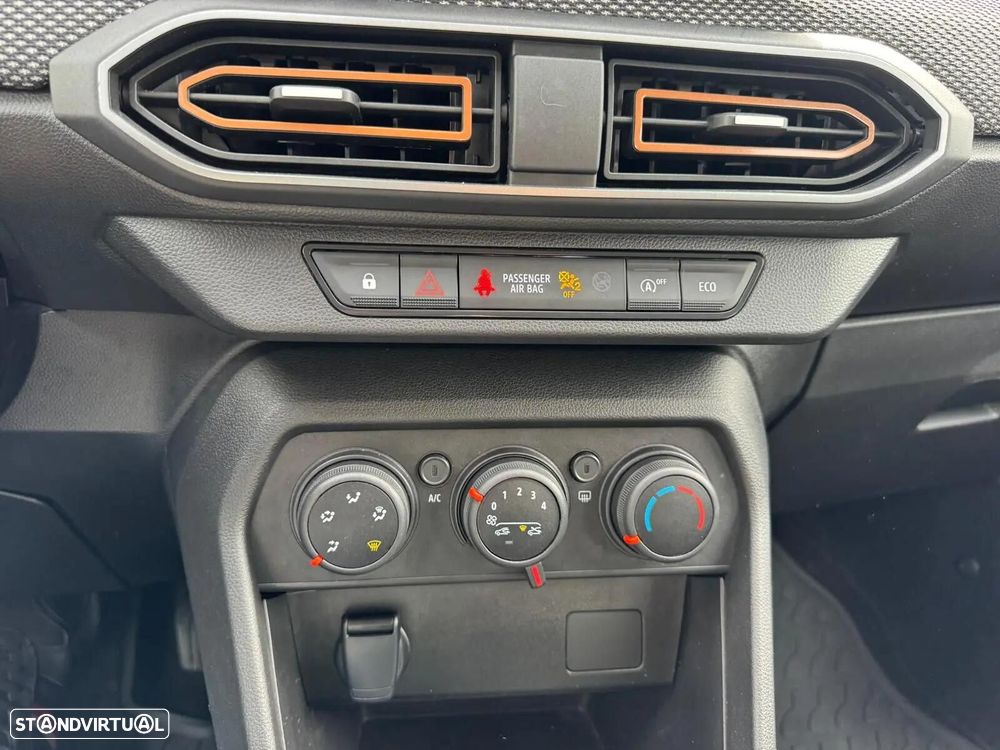 Dacia Sandero 1.0 TCe Comfort - 24