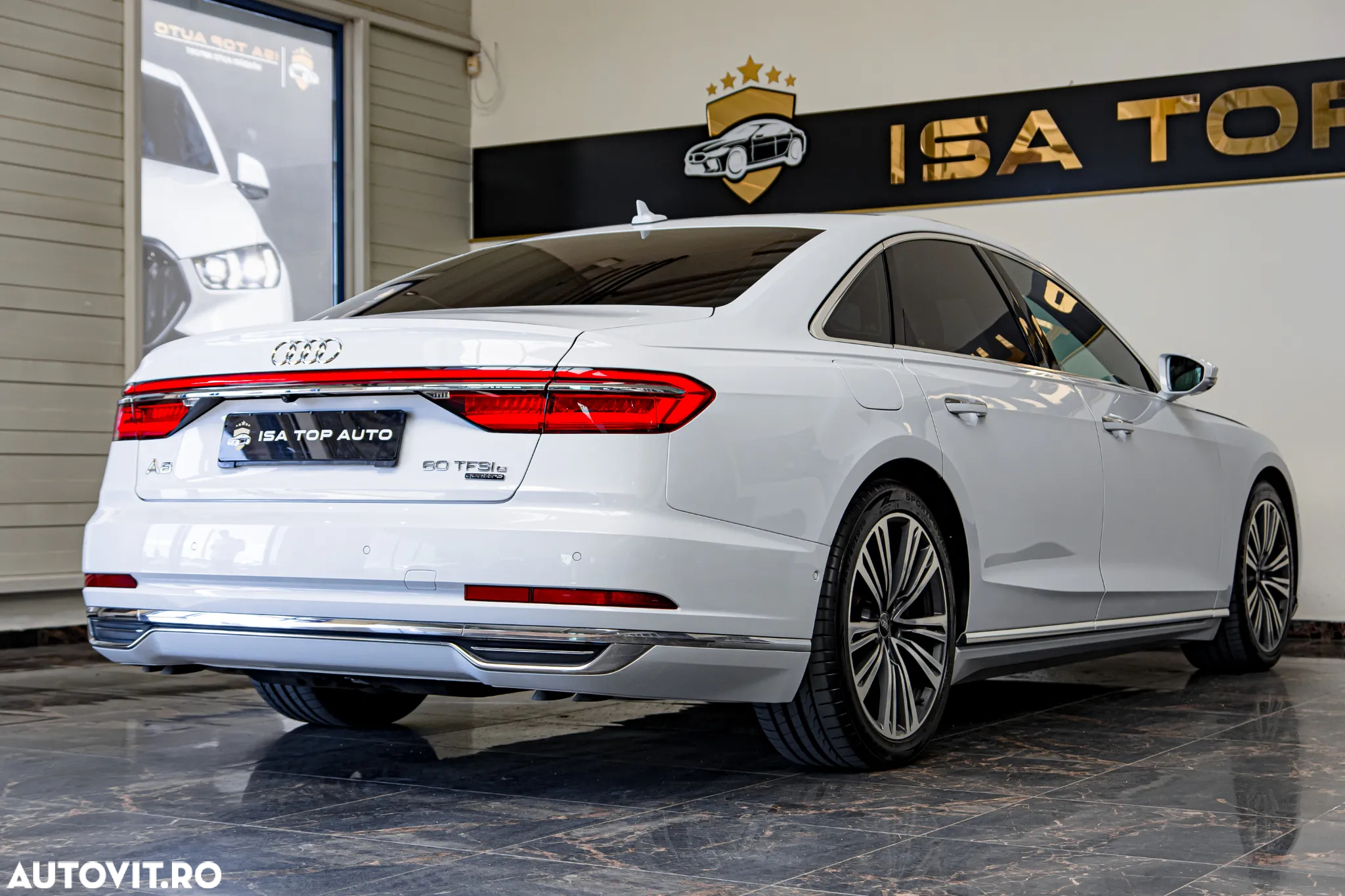 Audi A8 60 TFSI e quattro Tiptronic PHEV - 3