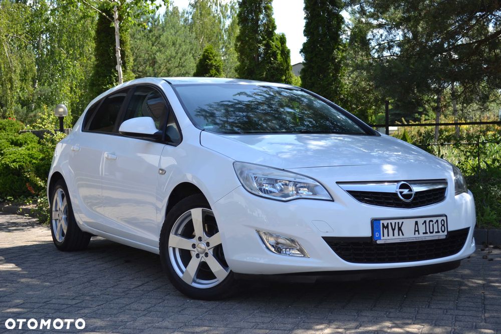 Opel Astra - 2