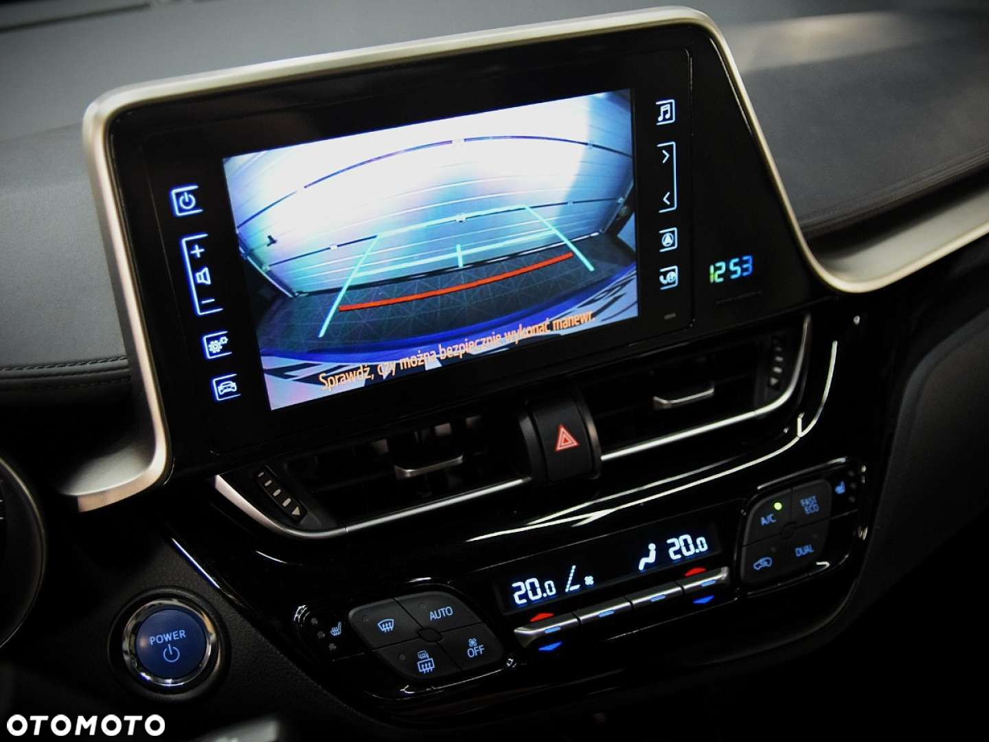 Toyota C-HR - 25