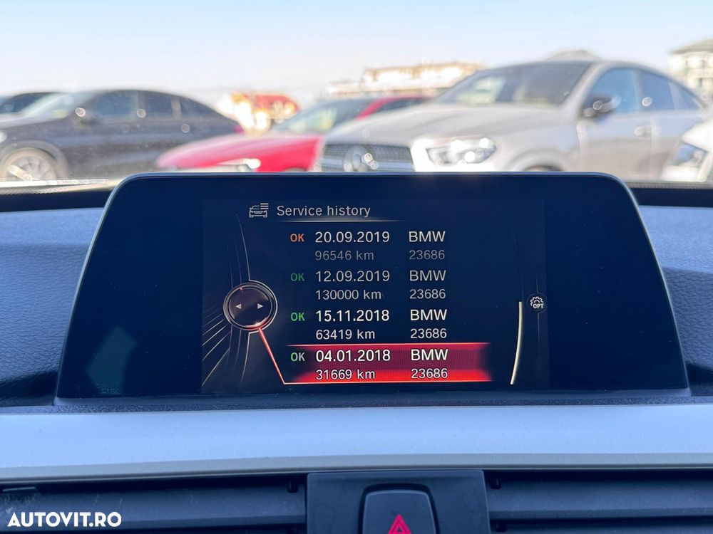 BMW Seria 3 318d Aut. - 38