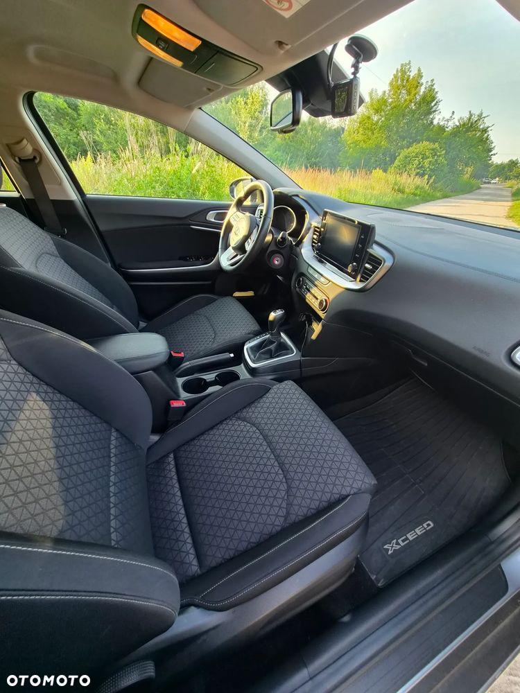 Kia XCeed 1.5 T-GDI M - 7