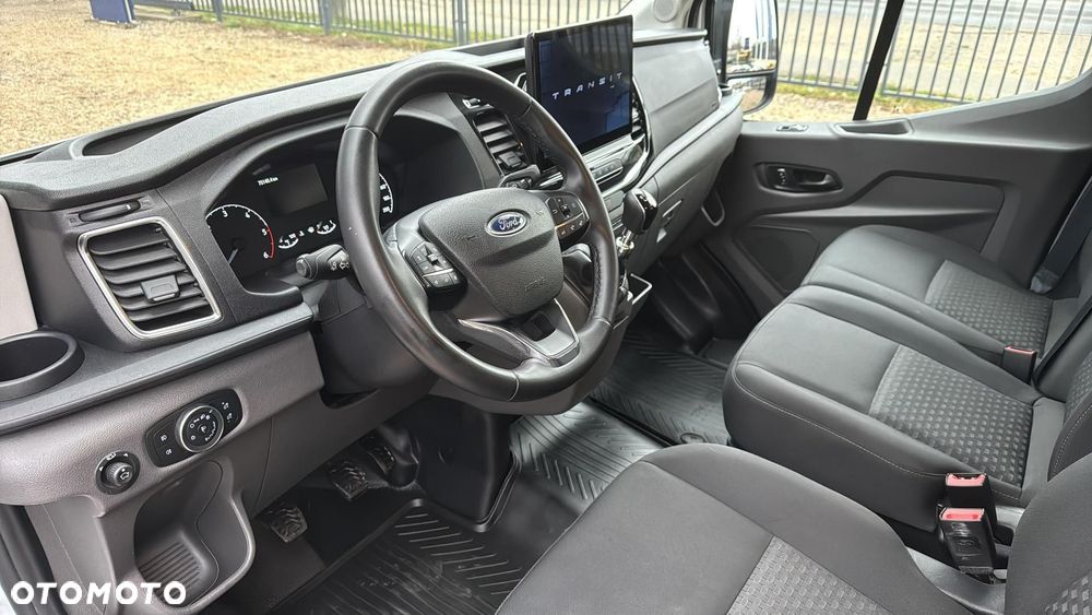 Ford Transit - 11