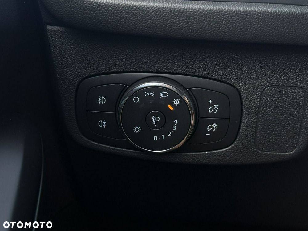 Ford Focus 1.0 EcoBoost Hybrid TITANIUM STYLE - 30