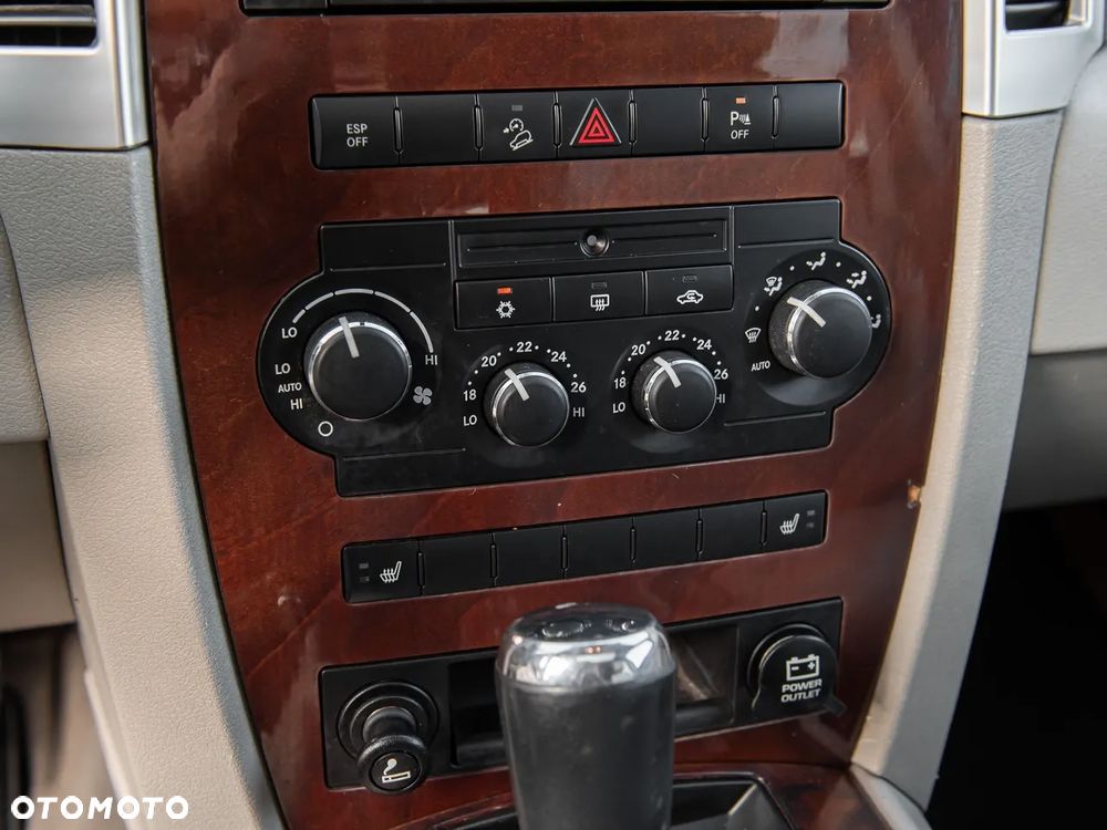 Jeep Grand Cherokee 3.0 CRD Automatik Overland - 23