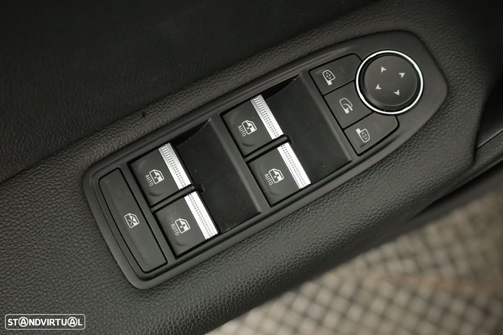 Renault Captur 1.0 TCe Techno - 21