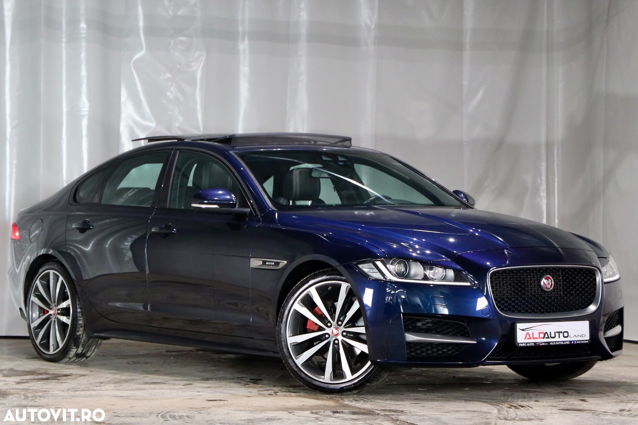 Jaguar XF 25d Aut. R-Sport - 3