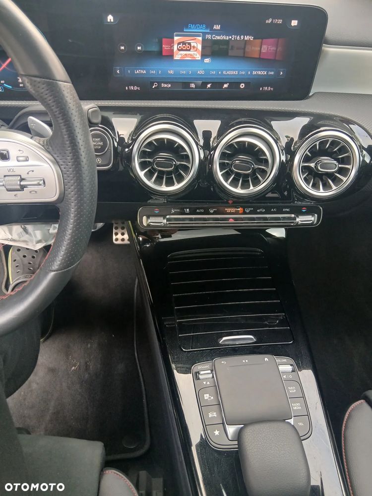 Mercedes-Benz Klasa A 200 4-Matic AMG Line 8G-DCT - 17