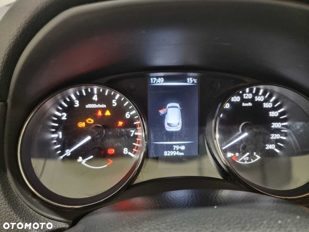Nissan Qashqai - 25