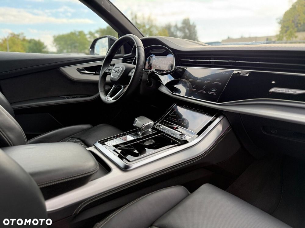 Audi Q8 - 26