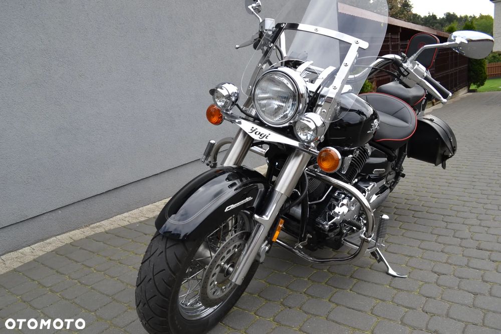 Yamaha V Star - 2