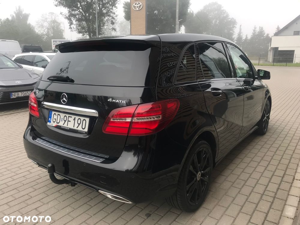 Mercedes-Benz Klasa B 220 4-Matic - 9
